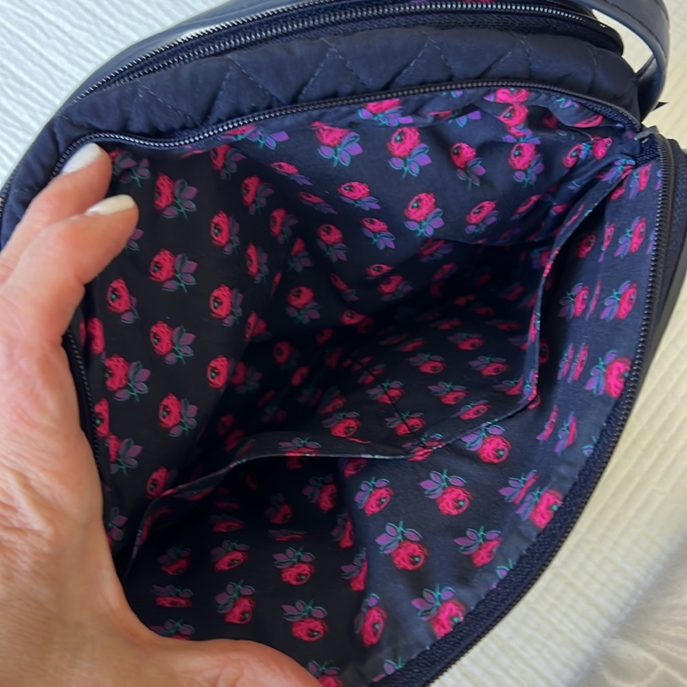 Vera Bradley Crossbody - Picture 6 of 6